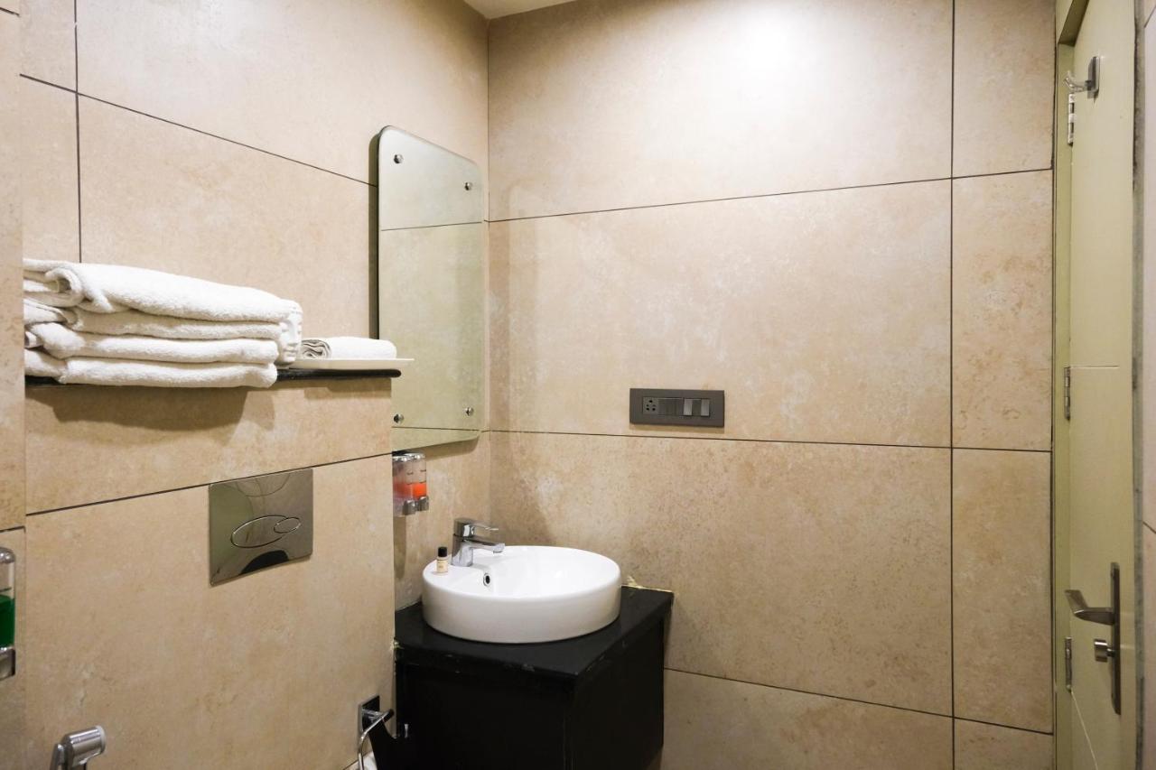 The Wallflower Hotel Kota  Εξωτερικό φωτογραφία