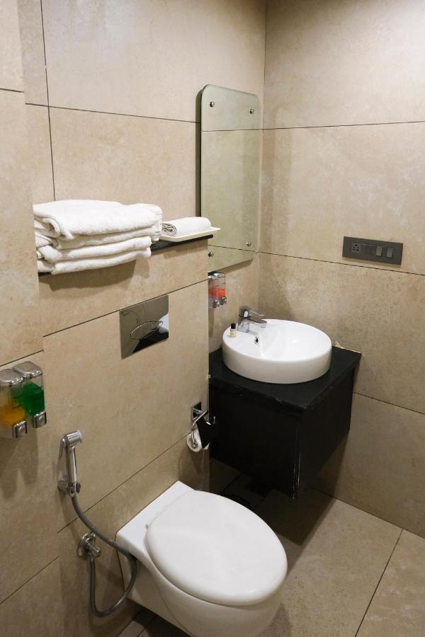 The Wallflower Hotel Kota  Εξωτερικό φωτογραφία