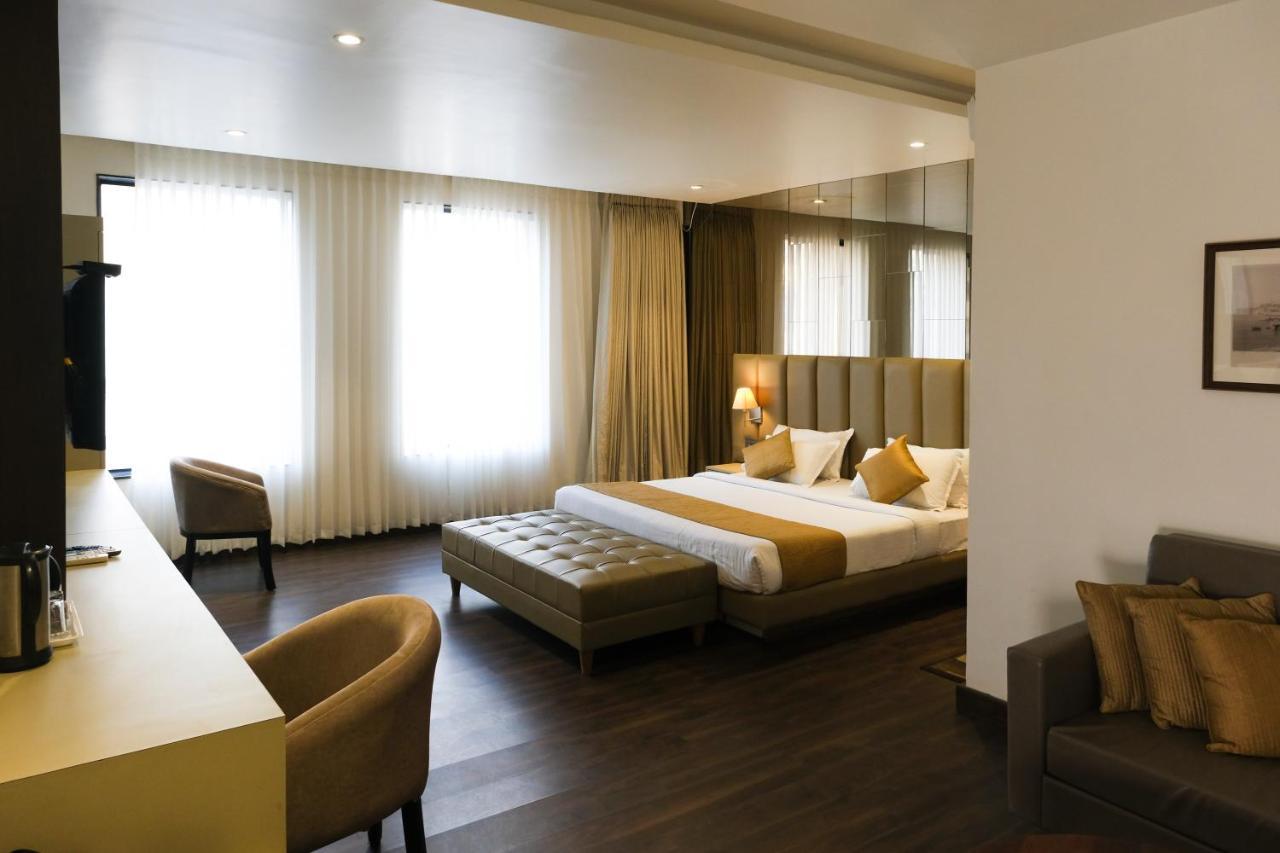 The Wallflower Hotel Kota  Εξωτερικό φωτογραφία